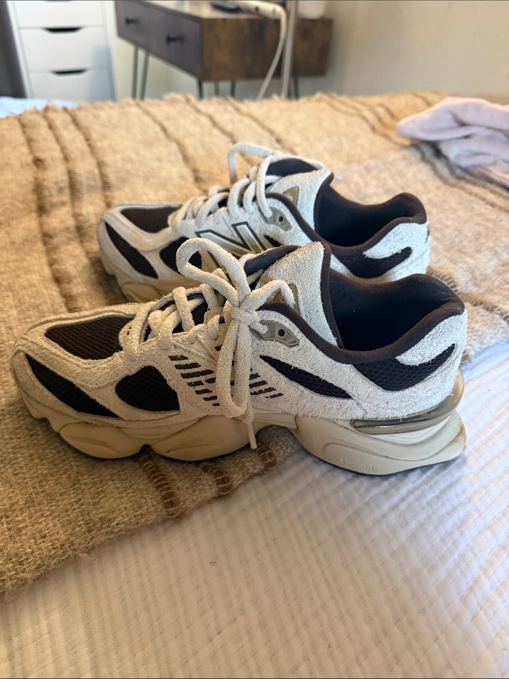 New Balance x Sydney McLaughlin-Levrone Linen Black Coffee